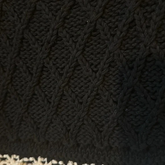 Zara Black and Cream Crochet Knit Color block Sweater Cami Tank Top Small - Picture 5 of 8